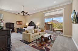 Pinnacle Peak Estate