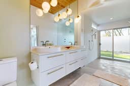 Palm Springs Regal Contemporary - 4106