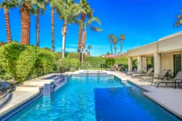 Alluring Palm Desert Retreat