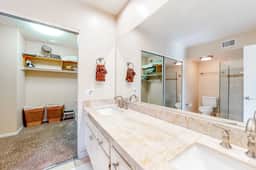 Palm Springs Condo, Sunrise Villas