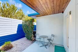 The Aluminum House - 2227