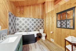 Tahquitz Rock Lodge