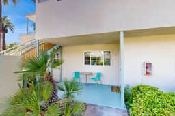 Sordid Lives Condo - 3202