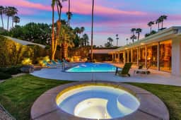 Palm Springs Style - 2875