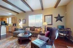 Avenue Rubio Retreat