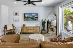 Chic Cactus Casa - 69034