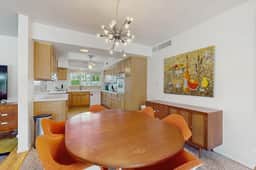 Oscar Mayer House - 1050