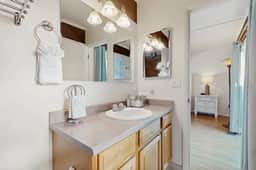 Manzanita Hideaway