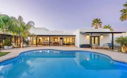 Wanderlust Oasis