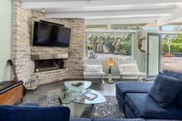 Mesa Mid-Century