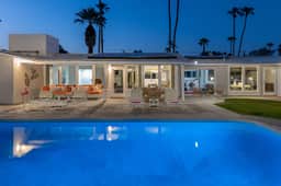 10 Palms