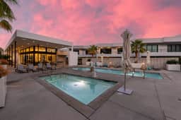 Cody Place Luxe
