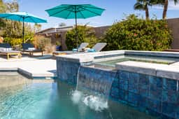 Splash & Sip House