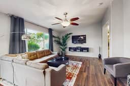 Spacious Relaxing Sanctuary - Image 5