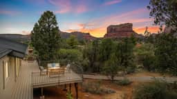 Red Rock Retreat - Image 2