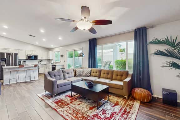 Spacious Relaxing Sanctuary - Image 1