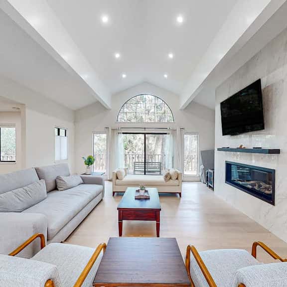 Pebble Beach Abundant Oasis - Image 1