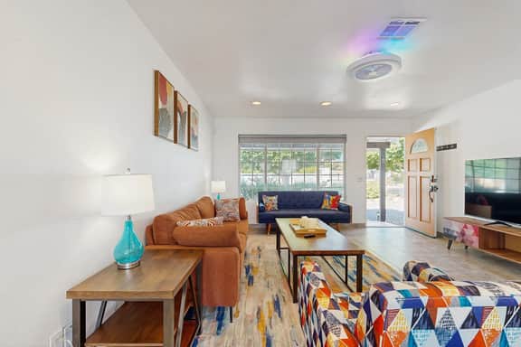 Hummingbird Haven - 68776