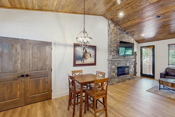 Buffalo Ridge Retreat