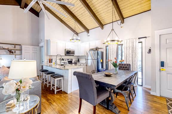 Sway of the Pines, Unit#32A