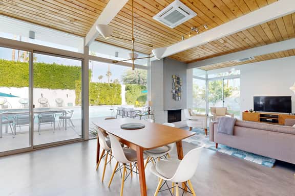 Palm Springs Regal Contemporary - 4106