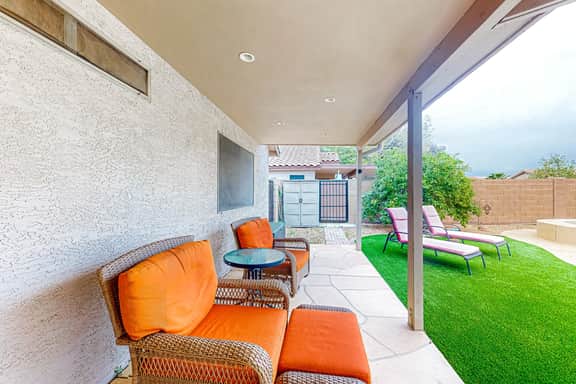 Local Living in Apache Junction