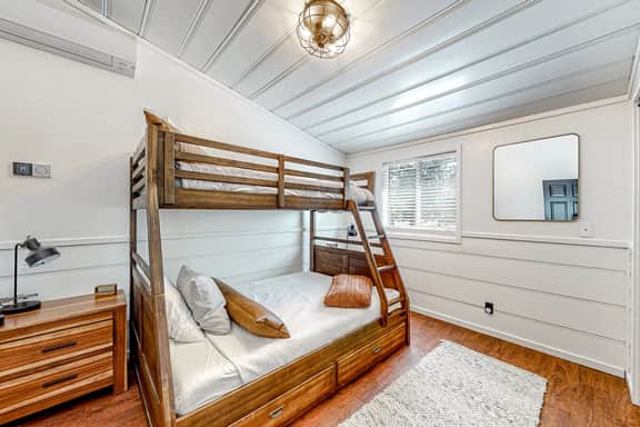Double View Lodge