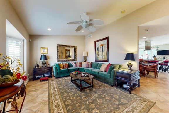 Sunny Dunes Oasis - 32012