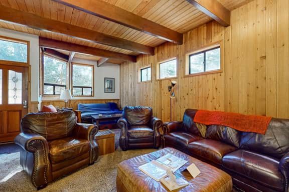Strawberry Creek Cabin