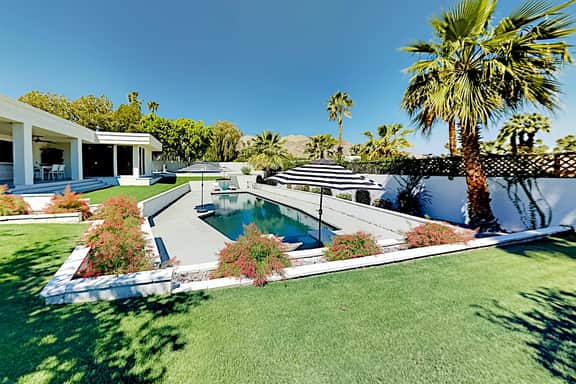 Iconic Oasis