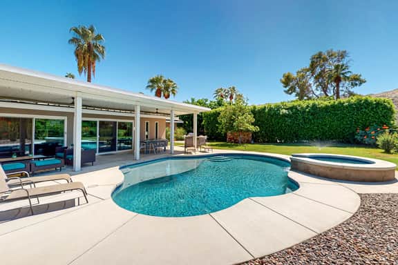 The Sanctuary in the Sun - 9036