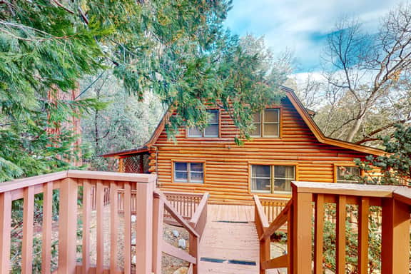 San Jacinto Lodge