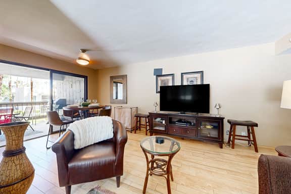 Palm Canyon Breeze  - 8292