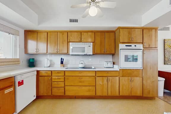 Oscar Mayer House - 1050