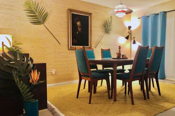 The Lucky Palm - 1087