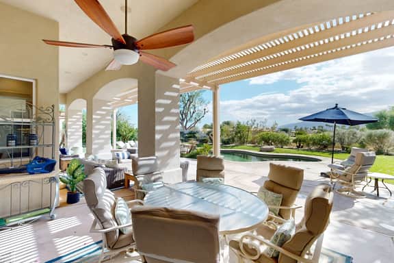 Luxury Desert Oasis