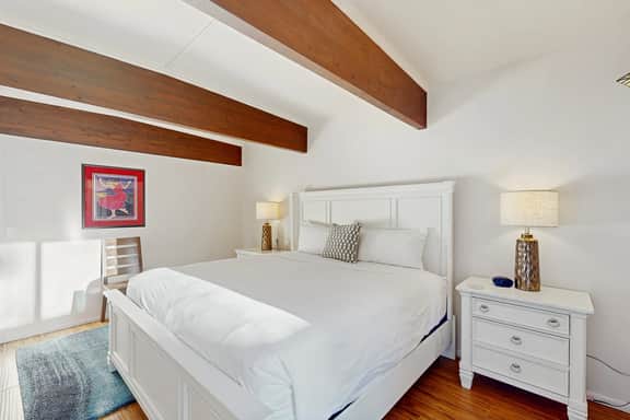 Manzanita Hideaway