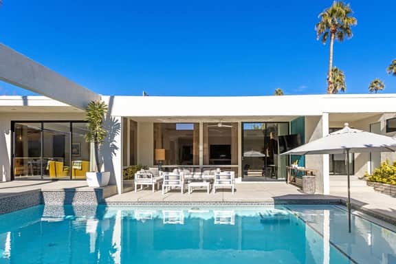 XOXO Palm Springs
