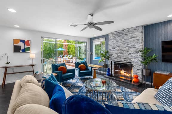 Sapphire Hideaway