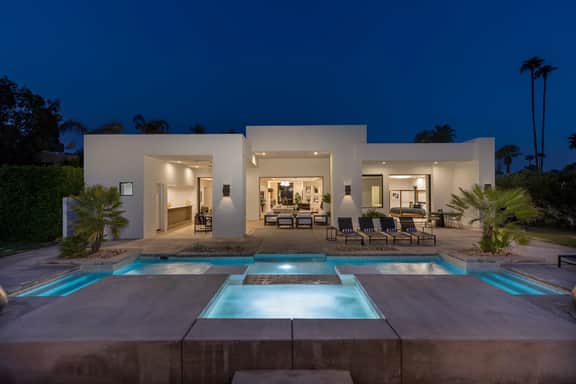 The Elizabeth Modern