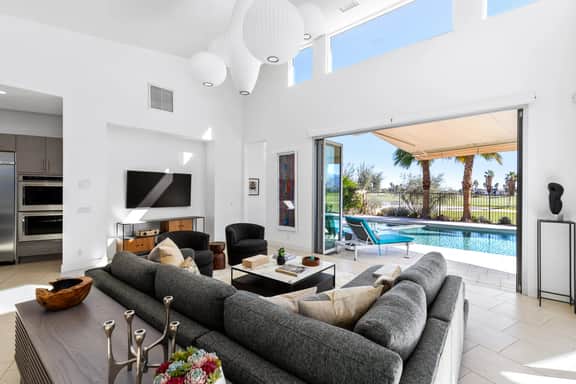 Vista Luxe Retreat