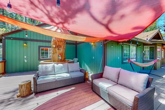 Creekside Cabin