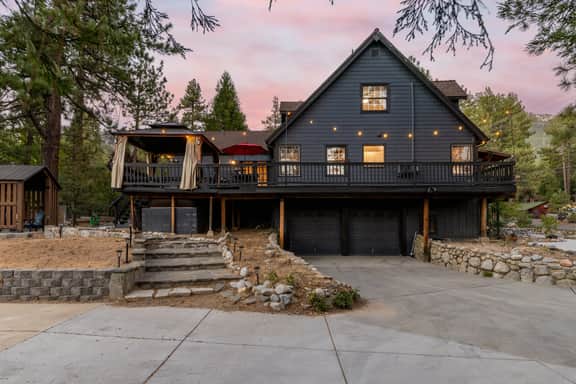 Lundquist House - Image 2