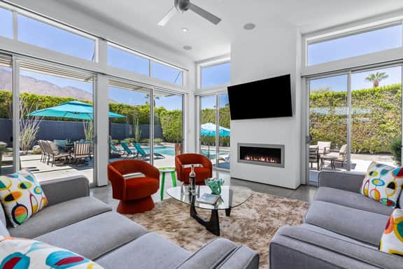 Flamingo Oasis - Image 5