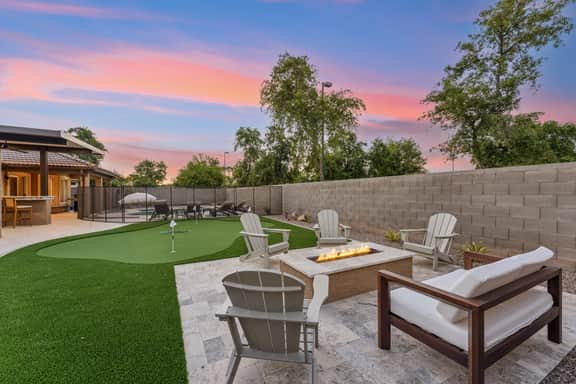 Desert Cactus Hideaway - Image 3