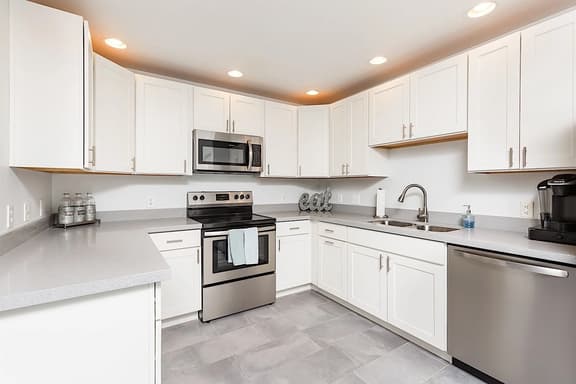 Villages North Condo