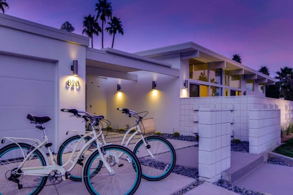 Palm Springs Regal Contemporary - 4106