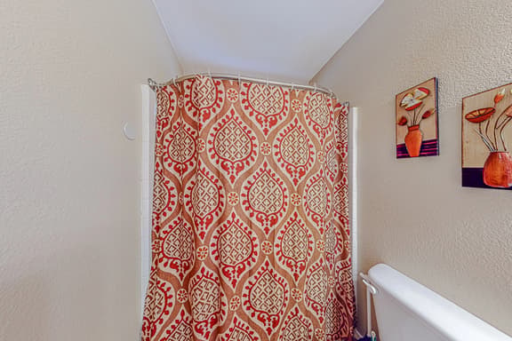 Local Living in Apache Junction