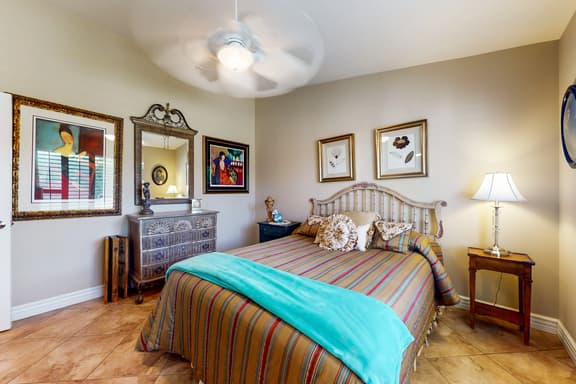 Sunny Dunes Oasis - 32012