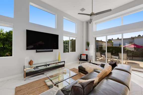 Modern Distinction in South Palm Springs - 3922